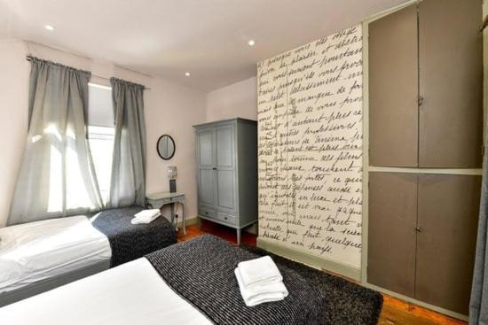 Quirky 4 Bedroom Apartment With Terrace Кардифф Экстерьер фото